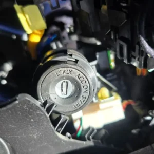 Restored ignition cylinder after broken screwdriver tip removal